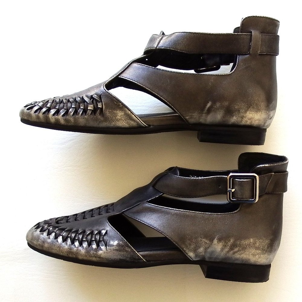 Antelope Leather Gray Metallic Ankle Sandles, Size 36, Side Buckle, XLNT